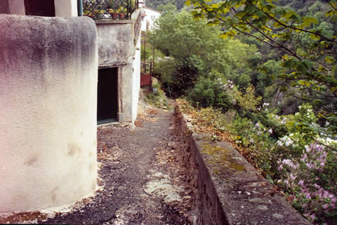 Cliquez dans la photo pour revenir aux photos de la voirie urbaine et rurale montolivaine