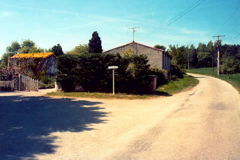 Cliquez dans la photo pour revenir aux photos de la voirie urbaine et rurale montolivaine