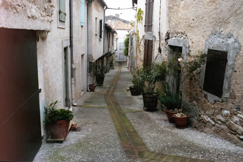 Cliquez dans la photo pour revenir aux photos de la voirie urbaine et rurale montolivaine