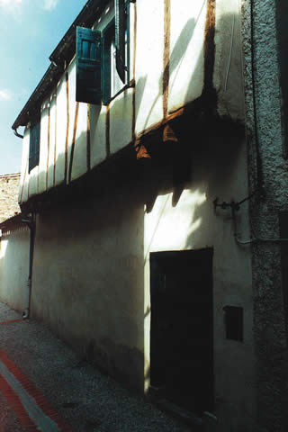 Cliquez dans la photo pour revenir aux photos de la voirie urbaine et rurale montolivaine