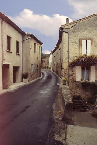 Cliquez dans la photo pour revenir aux photos de la voirie urbaine et rurale montolivaine