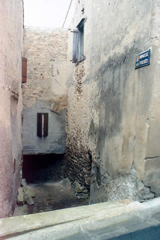 Cliquez dans la photo pour revenir aux photos de la voirie urbaine et rurale montolivaine