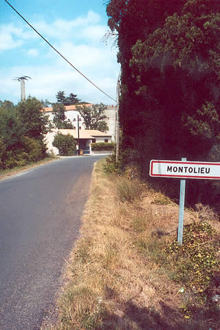Cliquez dans la photo pour revenir aux photos de la voirie urbaine et rurale montolivaine